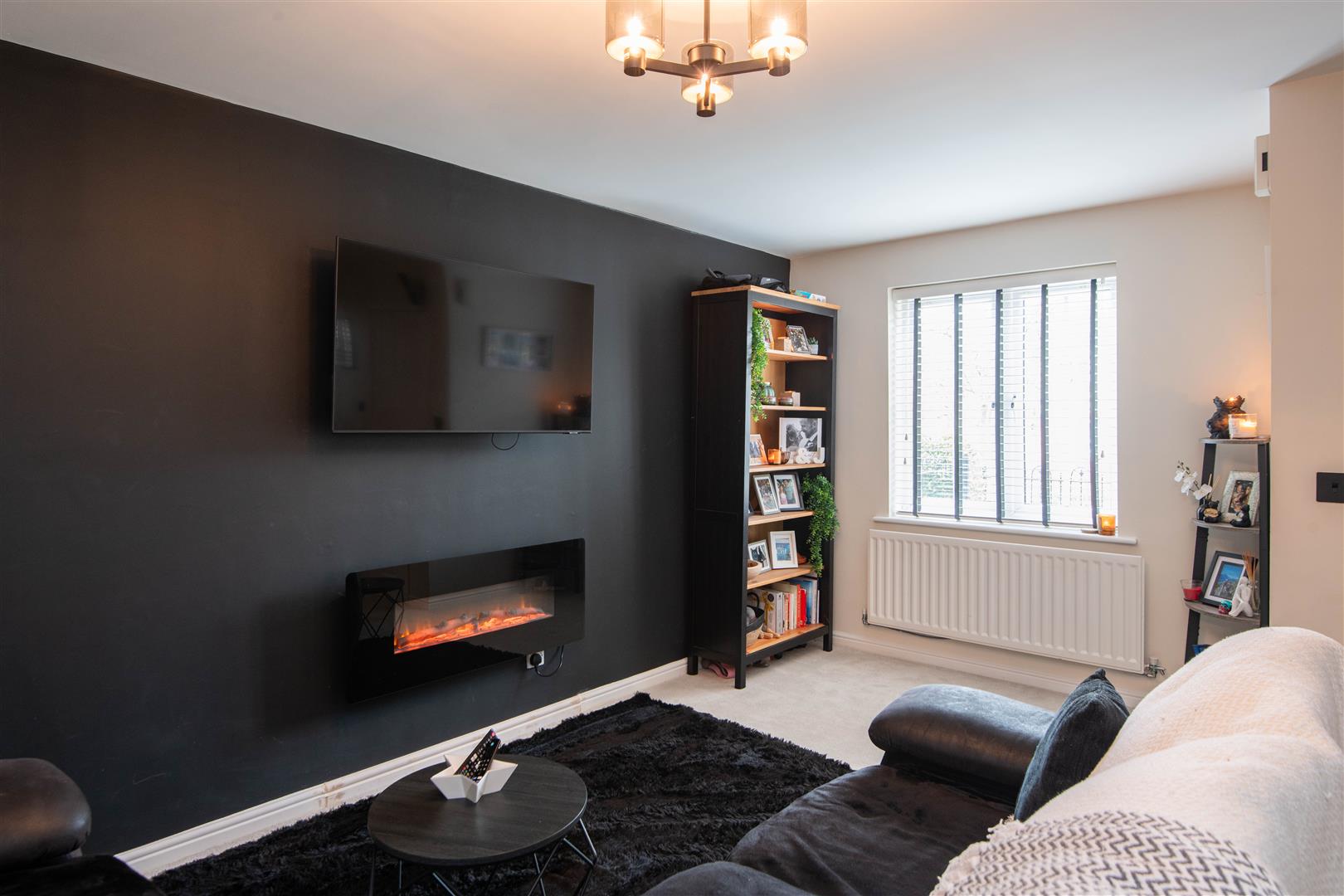 Marine Crescent, Chorley